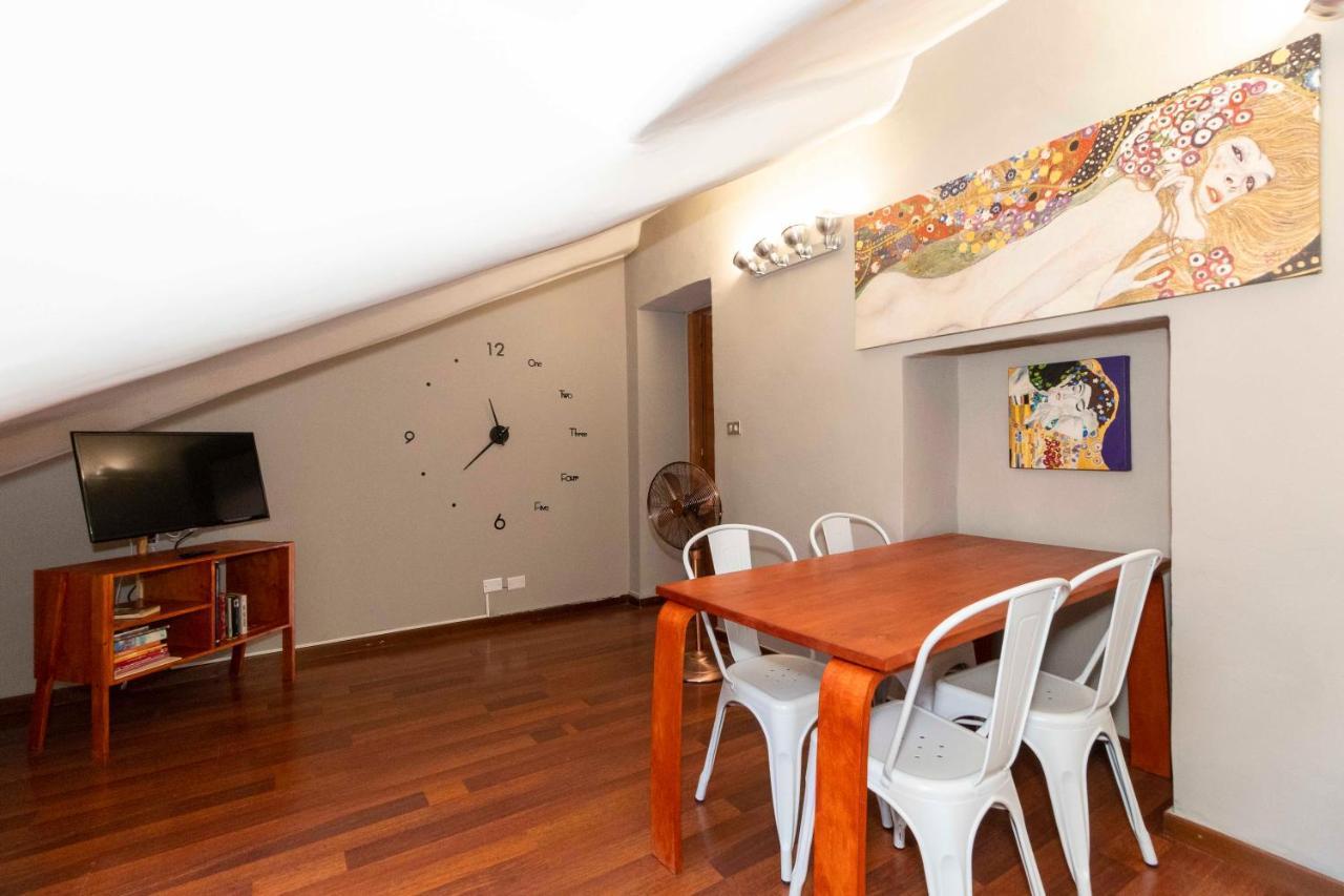 San Salvario Apt With Balcony トリノ エクステリア 写真